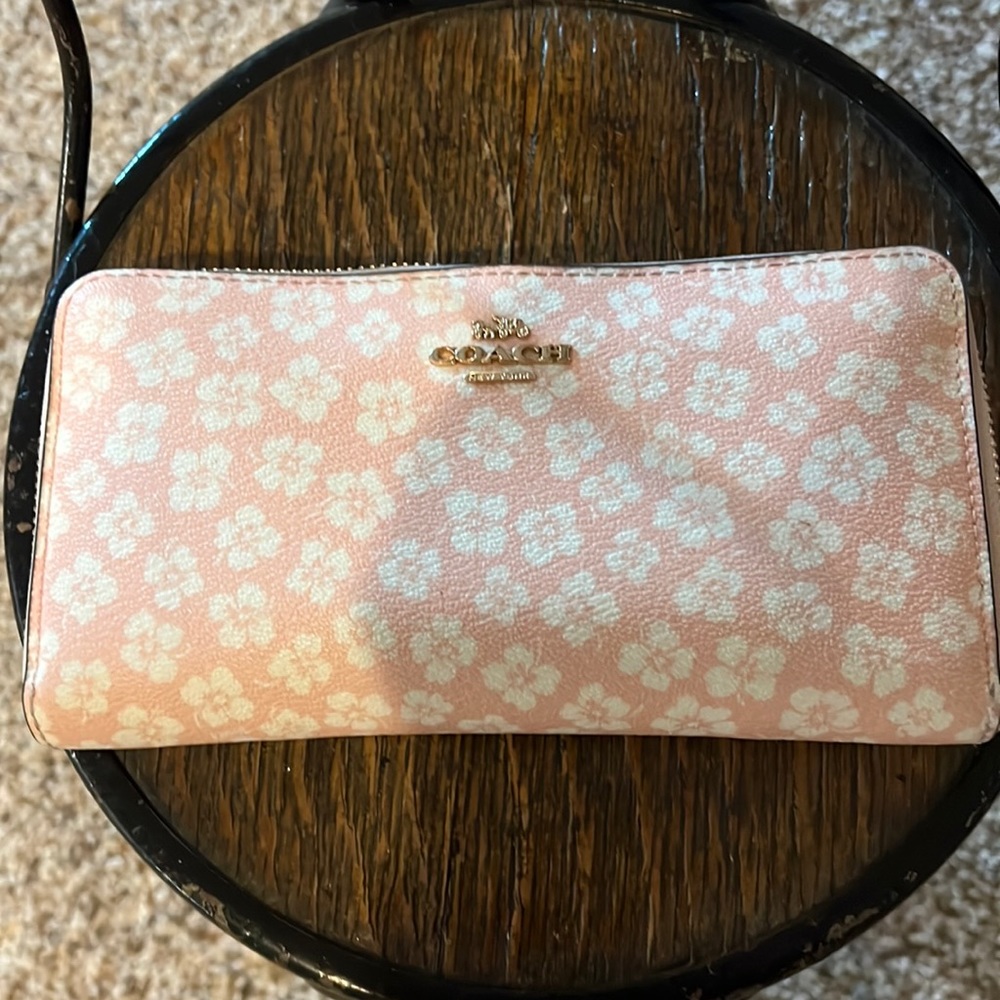 Coach wallet